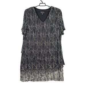 Connected Woman Black & White V-Neck Asymmetric Tiered Sheath Dress Size 5X